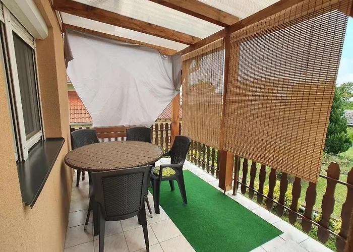 Prázdninový dům Beke Szigete Nyaralo